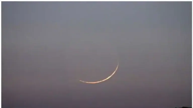 മാസപ്പിറവി കണ്ടു, ഒമാന്‍ ഒഴികെയുള്ള ഗള്‍ഫ് രാജ്യങ്ങളില്‍ ചെറിയ പെരുന്നാള്‍ ഇന്ന്