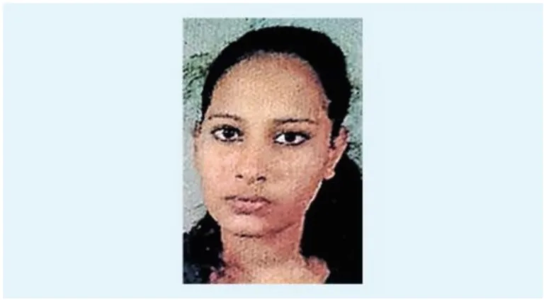 കോഴിക്കോട് സ്വദേശിയായ യുവതിയെ എറണാകുളത്തെ അപ്പാർട്ട്മെന്റിൽ മരിച്ച നിലയിൽ കണ്ടെത്തി