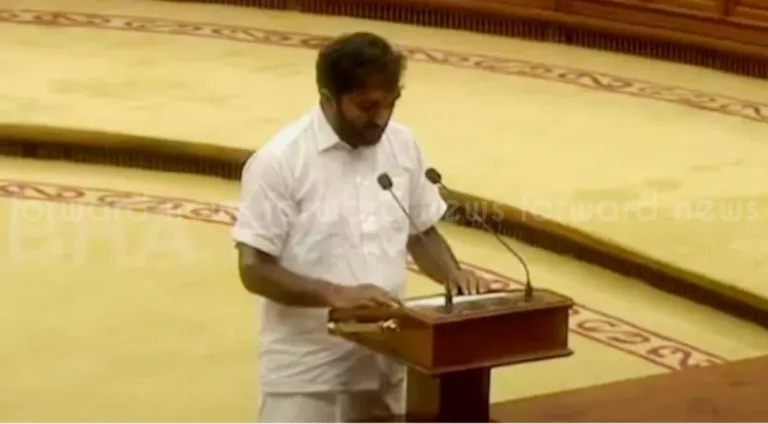 ഇനി പുതുപ്പള്ളി എം.എല്‍.എ ചാണ്ടി ഉമ്മന്‍; ദൈവനാമത്തിൽ സത്യപ്രതിജ്ഞ
