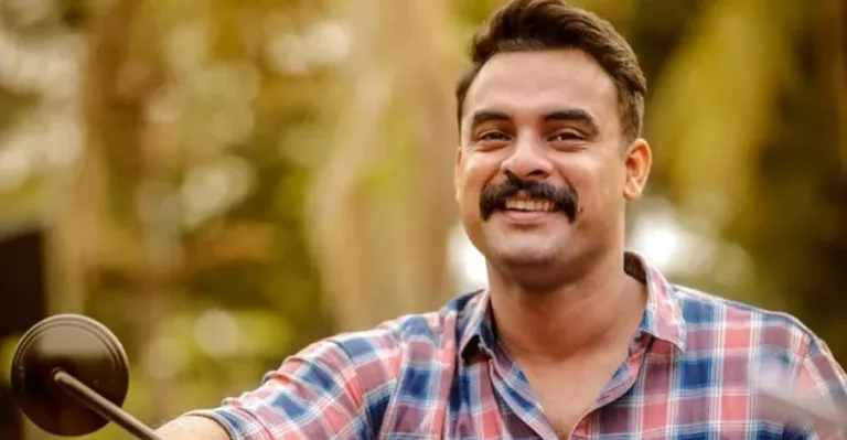 ടൊവിനോ തോമസിന് ചിത്രീകരണത്തിനിടെ പരുക്കേറ്റു