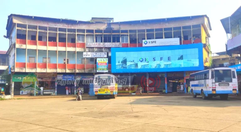 സംസ്ഥാനത്ത് സ്വകാര്യ ബസുകളുടെ സൂചന സമരം തുടങ്ങി; പണിമുടക്ക് ഇന്ന് അർധരാത്രി വരെ