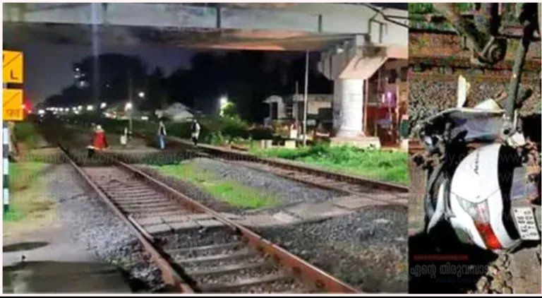 കൂട്ടുകാരുമൊത്ത് പുതുവത്സരാഘോഷം കഴിഞ്ഞ് മടങ്ങിയ പ്ലസ് വണ്‍ വിദ്യാര്‍ത്ഥി തീവണ്ടി ഇടിച്ച്‌ മരിച്ചു.