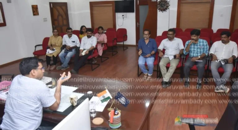 കനോലി കനാൽ ശുചീകരണം; അവലോകന യോഗം ചേർന്നു
