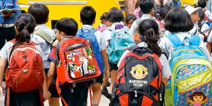 സ്‌കൂൾ വാർഷിക പരിപാടികൾ പ്രവൃത്തി ദിനങ്ങളിൽ പാടില്ല: ബാലാവകാശ കമ്മിഷൻ