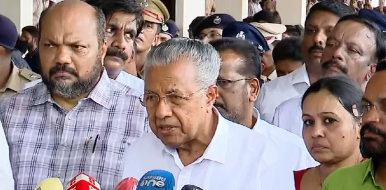 കുവൈറ്റ് ദുരന്തത്തിൽ ഇരയായവർക്ക് മതിയായ നഷ്ടപരിഹാരം ഉറപ്പാക്കണം: മുഖ്യമന്ത്രി