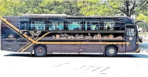 നവകേരള ബസ് വീണ്ടും സ്റ്റാർട്ടായി!