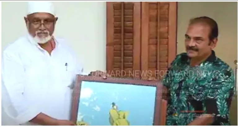 മമ്മൂട്ടി പകര്‍ത്തിയ ആ പക്ഷിയുടെ ഫോട്ടോ ലേലത്തില്‍ വിറ്റു, വൻ തുകയ്‍ക്ക്