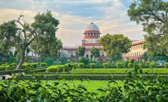 കുട്ടികളുടെ അശ്ലീലചിത്രങ്ങൾ കാണുന്നതും സൂക്ഷിക്കുന്നതും കുറ്റകരം; സുപ്രീം കോടതി