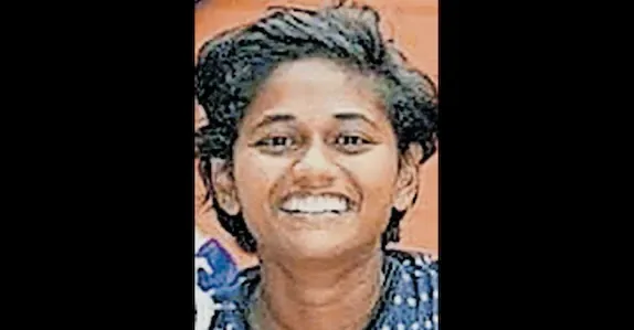 പരിശീലനത്തിനിടെ അസ്വസ്ഥത വനിതാ ഫുട്ബോൾ താരം മരിച്ചു
