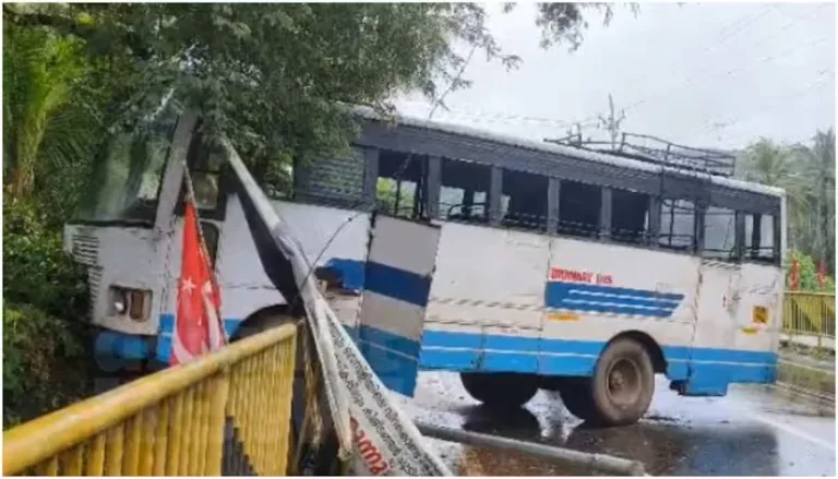 കെഎസ്ആർടിസി ബസ് നിയന്ത്രണം വിട്ട് മതിലിൽ ഇടിച്ചു; 5 പേർക്ക് പരിക്കേറ്റു