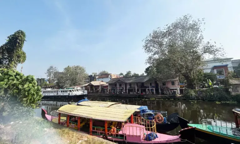 ജില്ല കോടതിപ്പാലം നിർമാണം: ആലപ്പുഴ ​ബോട്ടുജെട്ടി ഓർമയാകുന്നു