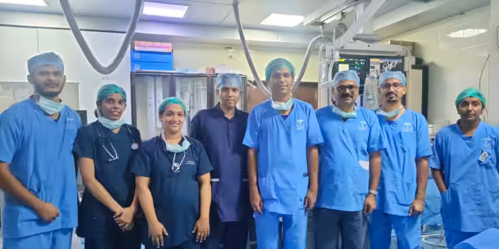 മലപ്പുറത്തെ 25കാരൻ വന്നത് സംസാര ശേഷി നഷ്ടമായി, വശം തളർന്ന്; തലയോട്ടി തുറക്കാതെ ബ്രെയിന്‍ എവിഎം ചികിത്സയിൽ രക്ഷ