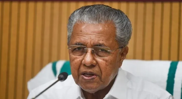 ‘സർപ്പ’ വോളന്റീയർമാർ 24 മണിക്കൂറും സജ്ജം; പാമ്പുകടിയേറ്റ് മൂന്ന് വിലപ്പെട്ട ജീവനുകൾ നഷ്ടപ്പെട്ടത് അങ്ങേയറ്റം ദുഃഖകരം; മുഖ്യമന്ത്രി
