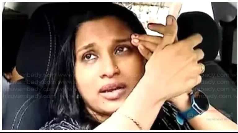 നഗരസഭയിലെ ഉന്നത ഉദ്യഗസ്ഥ കൈക്കൂലി പണവുമായി വിജിലൻസ് പിടിയിൽ