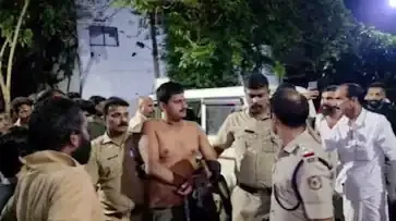 നിർത്തിയിട്ട വാഹനവുമായി കടന്നു കളയാൻ ശ്രമം
