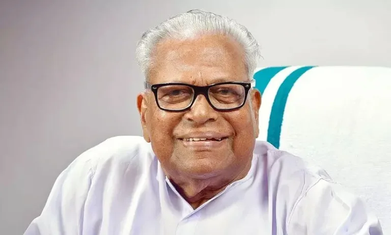 വിപ്ലവ നേതാവിന് വിട; മുൻ മുഖ്യമന്ത്രി വി എസ് അച്യുതാനന്ദൻ അന്തരിച്ചു