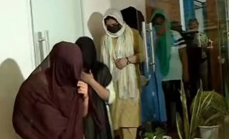 മലാപ്പറമ്പ് സെക്സ് റാക്കറ്റ് കേസ്;പൊലീസ് ഡ്രൈവർമാർ കസ്റ്റഡിയിൽ