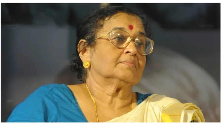 മോഹൻലാലിന്റെ അമ്മ ശാന്തകുമാരി അന്തരിച്ചു