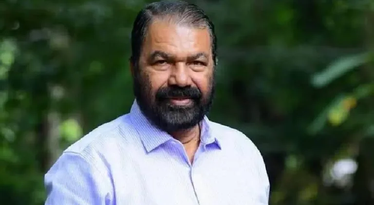 സ്‌കൂൾ ബാഗിന്റെ ഭാരം കുറയ്ക്കാനും ‘ബാക്ക് ബെഞ്ചേഴ്സ്’ ഇല്ലാത്ത ക്ലാസ് മുറികൾക്കും നടപടി; കരട് റിപ്പോർട്ടിന് അംഗീകാരം:മന്ത്രി വി ശിവൻകുട്ടി