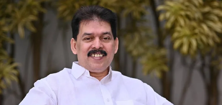 കാരാട്ട് റസാഖ് കേരള മദ്രസ അധ്യാപക ക്ഷേമനിധി ബോര്‍ഡ് ചെയര്‍മാന്‍ സ്ഥാനം രാജിവെച്ചു