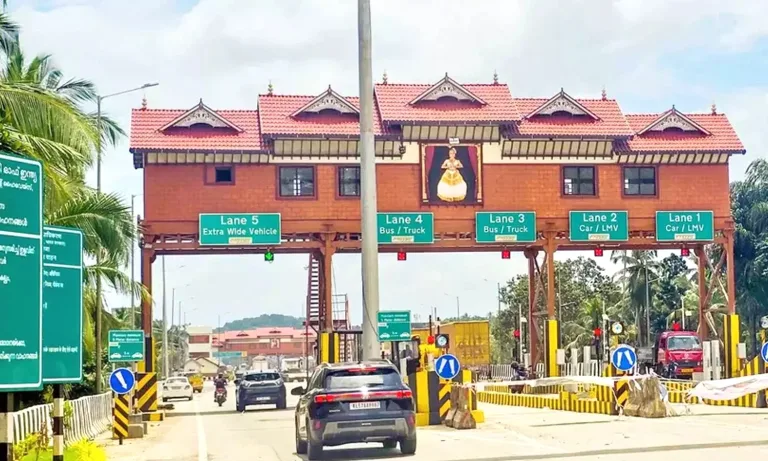 കോഴിക്കോട് പന്തീരാങ്കാവിലെ ടോൾ പിരിവ്; മനുഷ്യാവകാശ കമ്മീഷൻ റിപ്പോർട്ട് തേടി