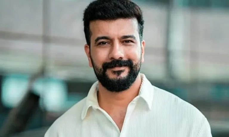 സിനിമാഭിനയവും സ്റ്റേജ് ഷോകളും ചെയ്യില്ല, ഇനിയുള്ള അഞ്ചു വര്‍ഷം പാലക്കാടിന് വേണ്ടി മാത്രം: രമേഷ് പിഷാരടി