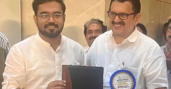 കുതിരവട്ടം രാജ്യാന്തര നിലവാരത്തിലേക്ക്; ‘മെന്റൽ ഹാപ്പിനസ് സെന്റർ’ പദ്ധതി രേഖ മന്ത്രി കെ. മുരളീധരന് കൈമാറി.